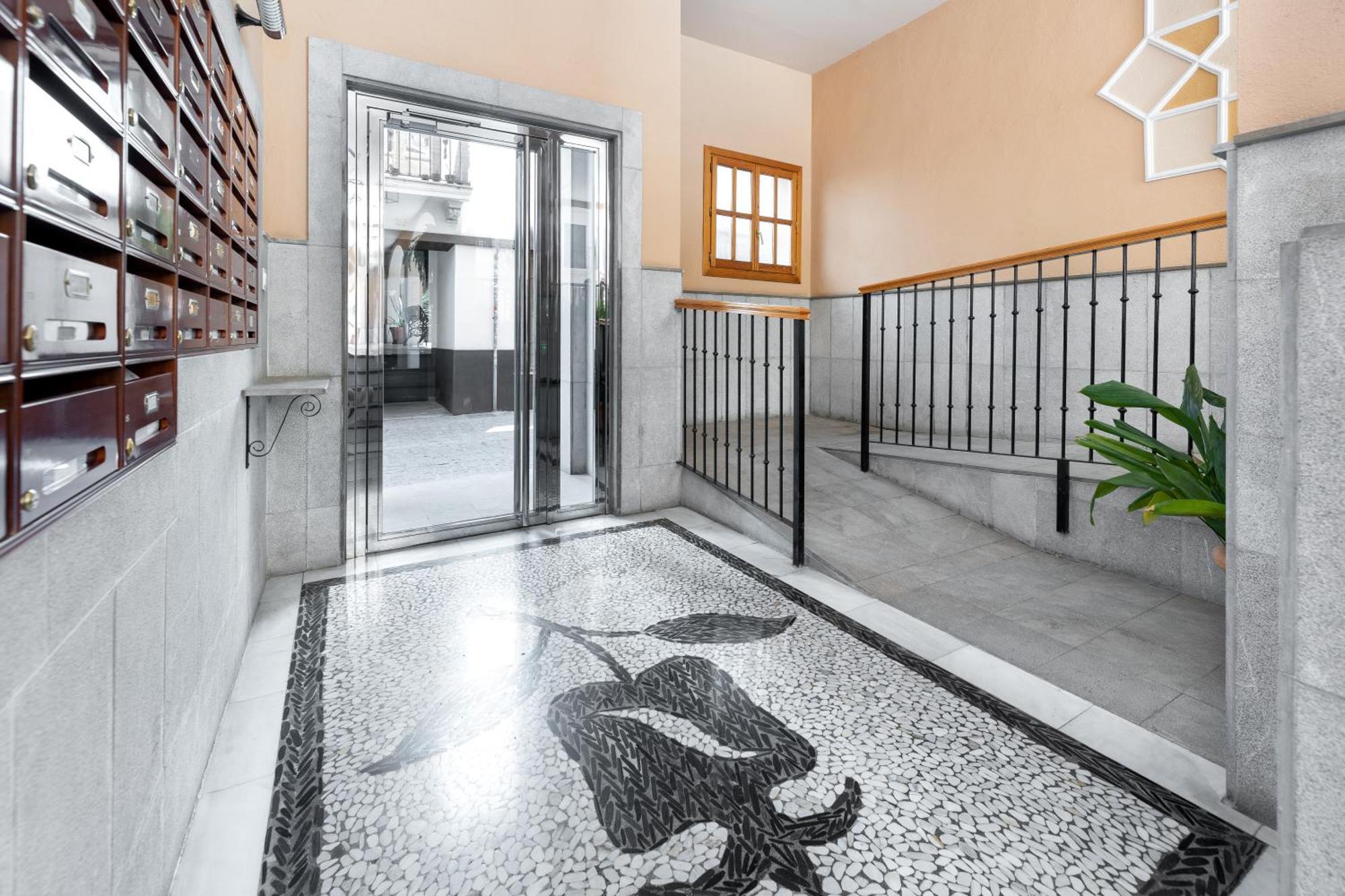 Apartamento Adultos Centro Nueva De La Virgen 2 Free Parking Granada Ngoại thất bức ảnh
